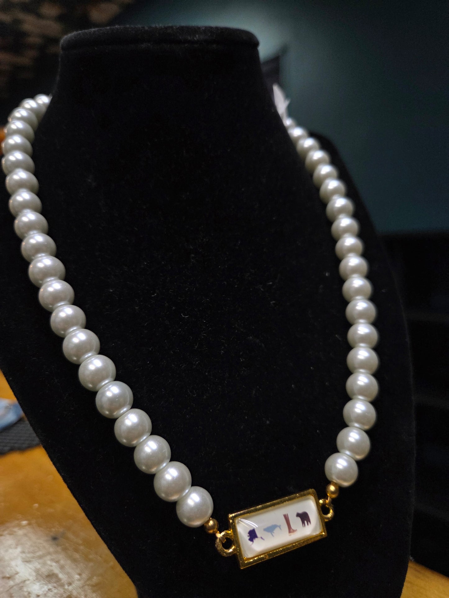 AK Icon Pearl Necklace