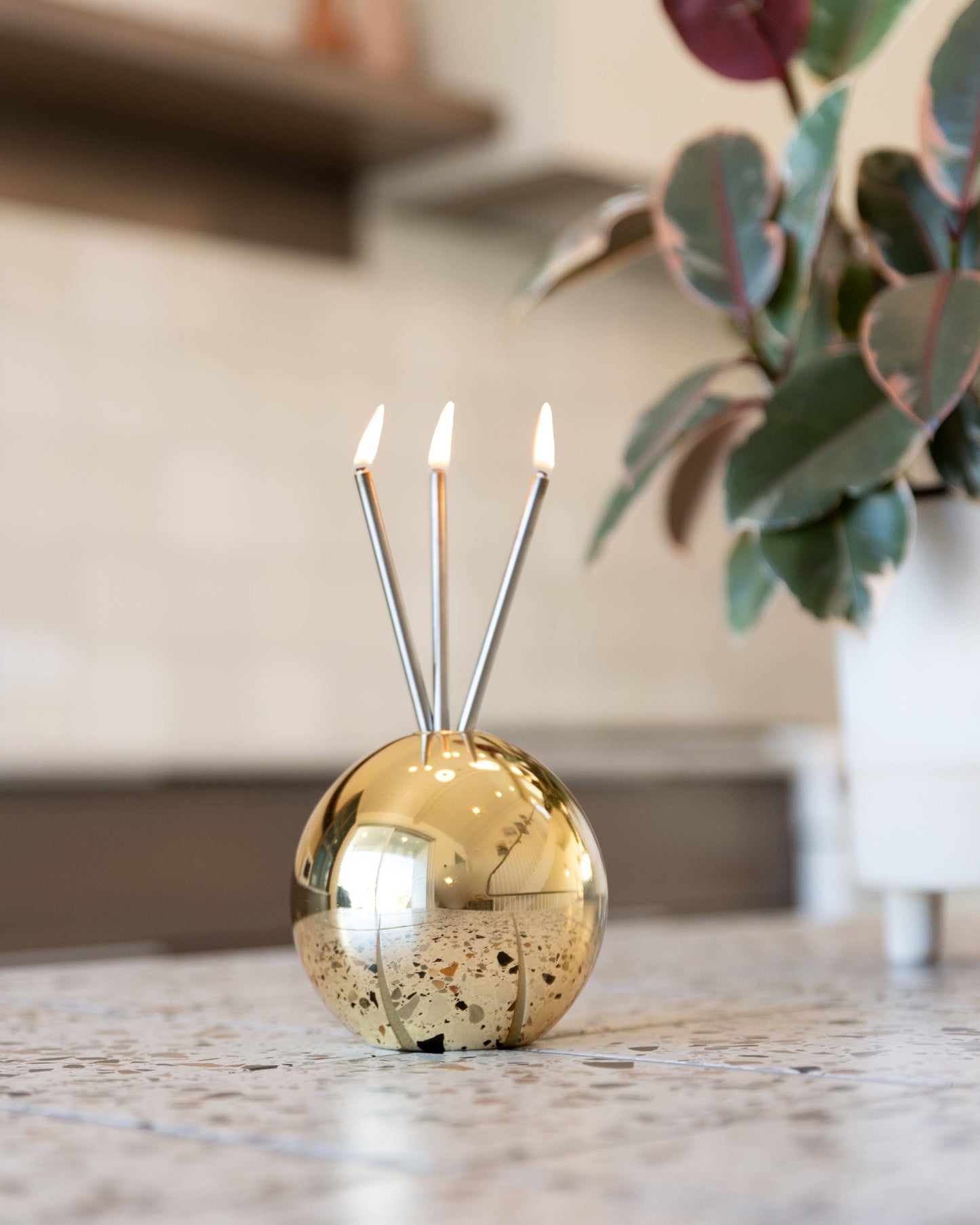 Neva Vase, Gold Metallic Candle Holder [Case of 6]